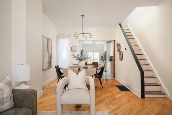 164 Munro ST, Toronto E01, ON M4M 2B9