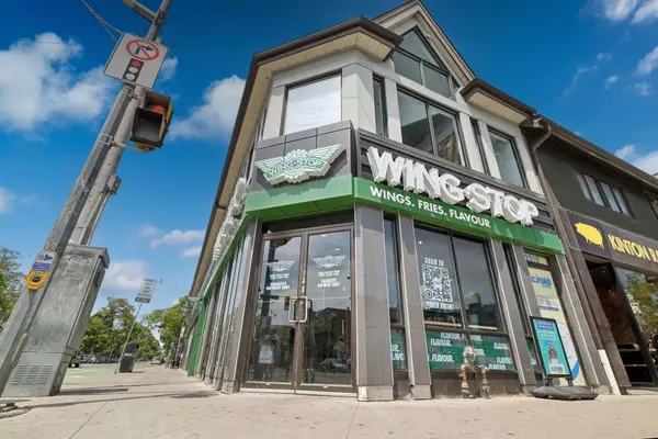 2218 Bloor ST W