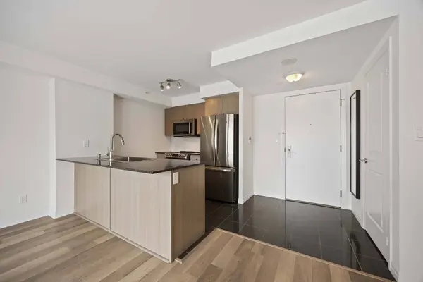 275 Yorkland RD #306, Toronto C15, ON M2J 0B4