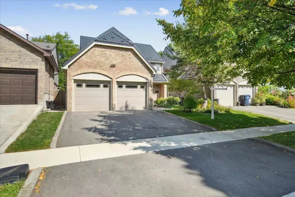 19 Millsborough CRES, Toronto W08, ON M9C 5E7