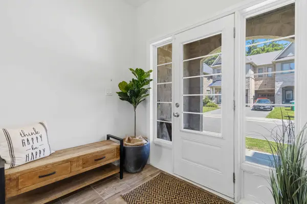 14 Summerbeam WAY, Brampton, ON L6Y 6K5