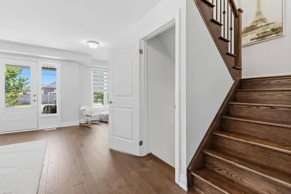 14 Summerbeam WAY, Brampton, ON L6Y 6K5