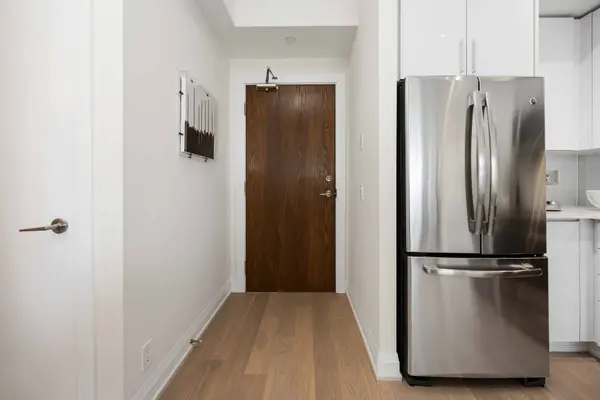 2212 Lake Shore BLVD W #3807, Toronto W06, ON M8V 0C2