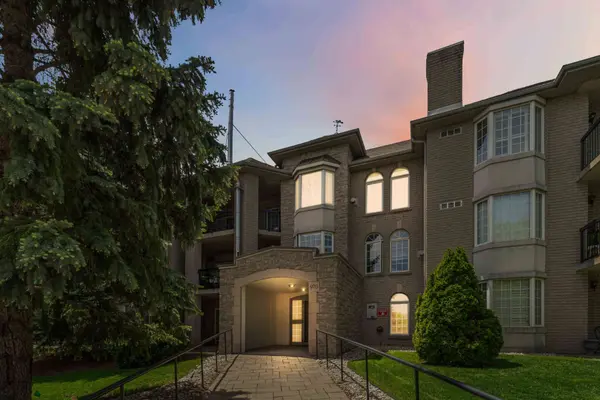 970 Golf Links RD #205, Hamilton, ON L9K 1J8