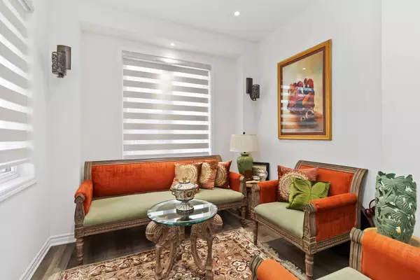 1280 Sycamore Garden, Milton, ON L9E 1R6