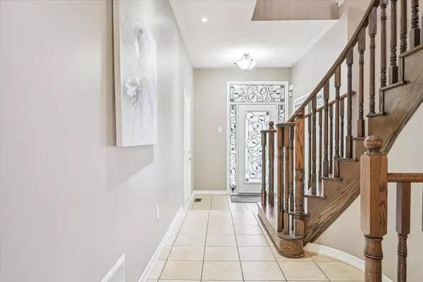 3187 Cotter RD, Burlington, ON L7M 0N3