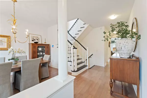 28 Babcock ST, Hamilton, ON L8B 0S6