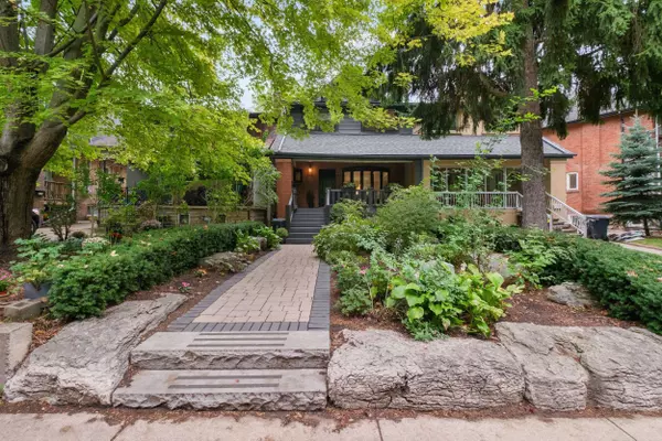 91 Springmount AVE, Toronto W03, ON M6H 2Y5