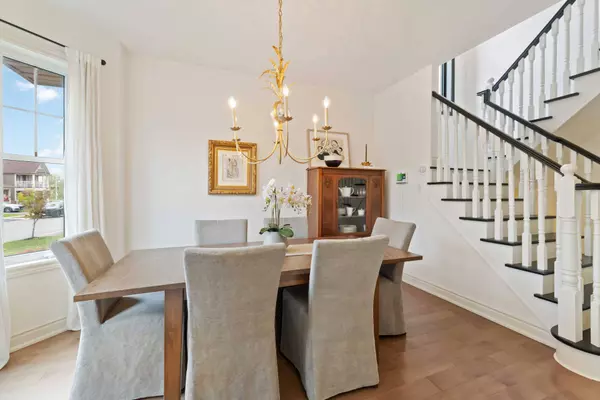 28 Babcock ST, Hamilton, ON L8B 0S6