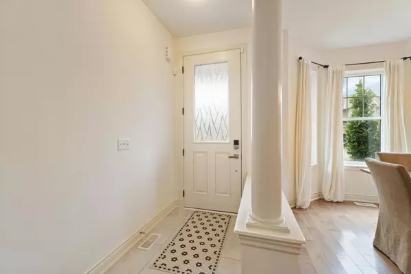 28 Babcock ST, Hamilton, ON L8B 0S6