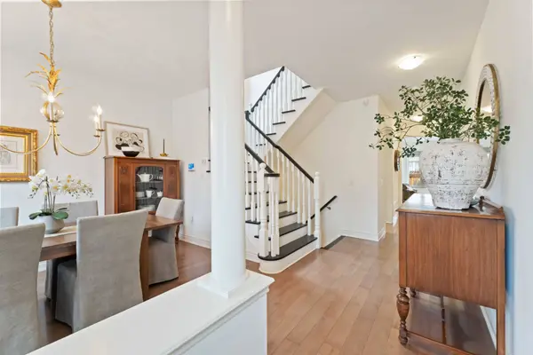 28 Babcock ST, Hamilton, ON L8B 0S6