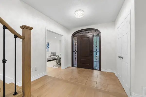 435 March CRES, Oakville, ON L6H 5X7