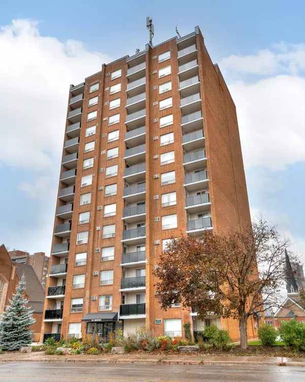 64 Benton ST #301, Kitchener, ON N2G 4L9