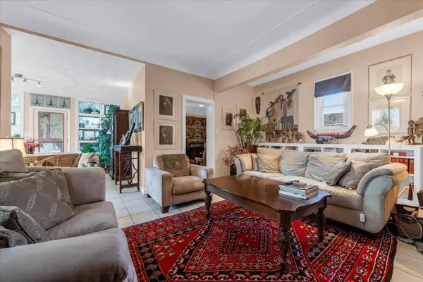 58 East AVE S, Hamilton, ON L8N 2T4