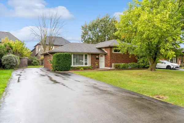 7 Douglas AVE