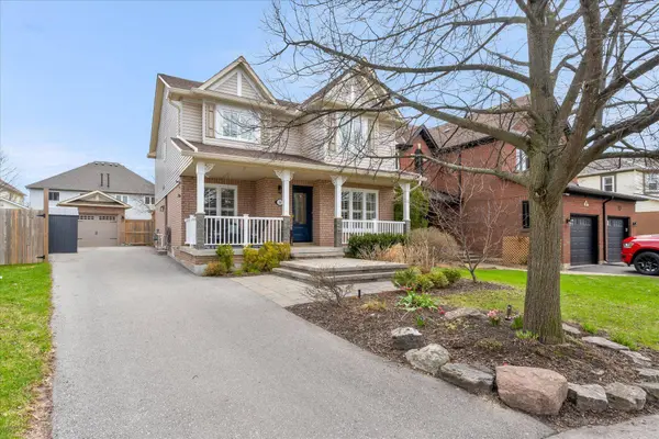 84 Fellowes CRES, Hamilton, ON L8B 0M1