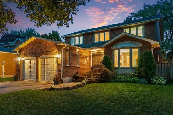 1154 Beechgrove CRES, Oakville, ON L6M 2B2