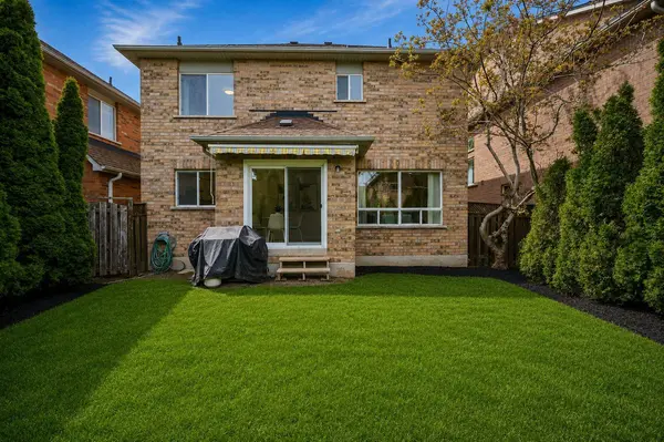 1493 Derby County CRES, Oakville, ON L6M 4N9