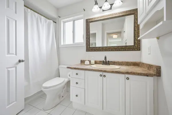 1493 Derby County CRES, Oakville, ON L6M 4N9