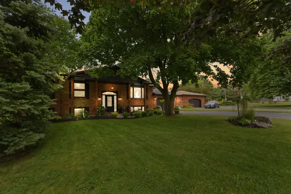249 Tanbark RD, Niagara-on-the-lake, ON L0S 1P0