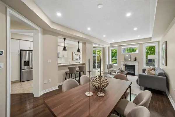 2020 Colonel William Pkwy, Oakville, ON L6M 0L9