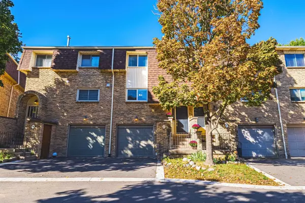 27 Melanie CRES, Hamilton, ON L0R 2H0