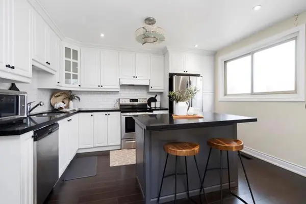 298 West 18th ST #Main, Hamilton, ON L9C 4H2