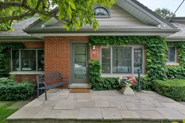 23 Alice ST E, Blue Mountains, ON N0H 2P0