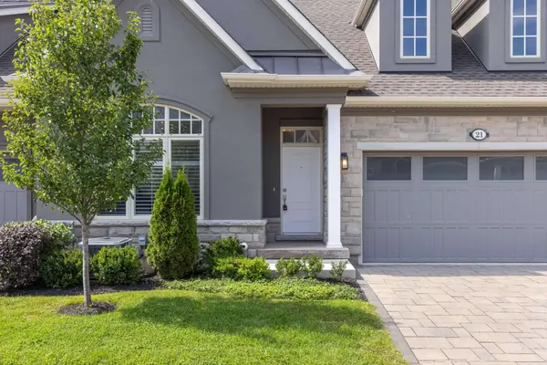 21 Sassafras ROW, Fort Erie, ON L0S 1N0