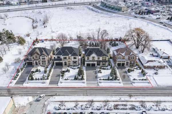 202-196 Upper Mount Albion RD, Hamilton, ON L8J 1V4