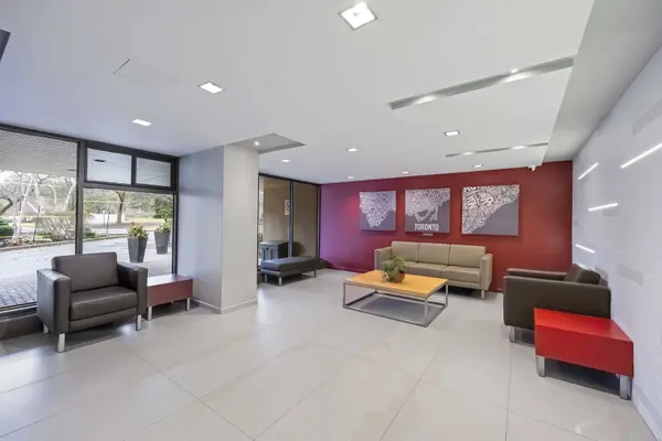 60 Southport ST #808, Toronto W01, ON M6S 3N4