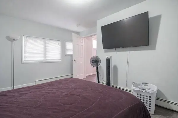 108 Queenston ST, St. Catharines, ON L2R 2Z3