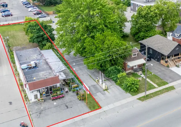 120 St George ST, Brantford, ON N3R 1V6
