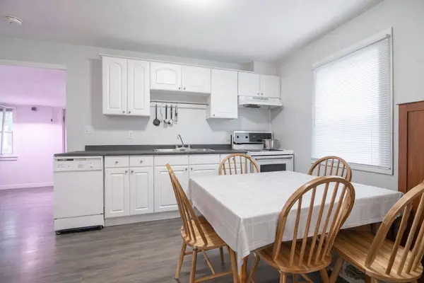 108 Queenston ST, St. Catharines, ON L2R 2Z3