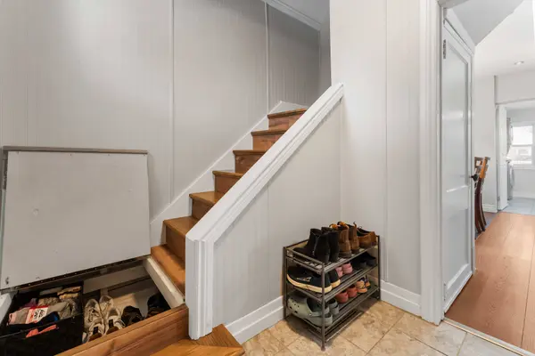54 Weir ST S, Hamilton, ON L8K 3A4