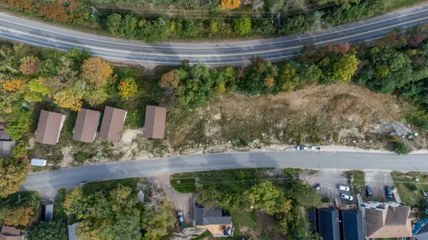 218 Musquash RD, Gravenhurst, ON P1P 1R2