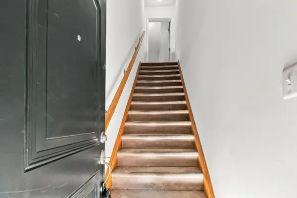 43 Hays BLVD #14, Oakville, ON L6H 3J3