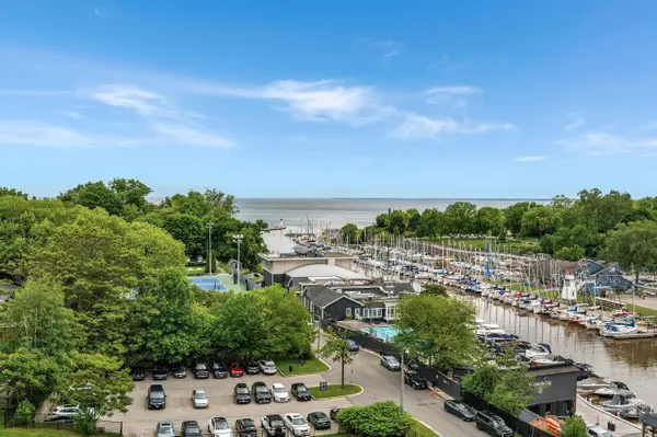 100 Lakeshore RD E #1105, Oakville, ON L6J 6M9