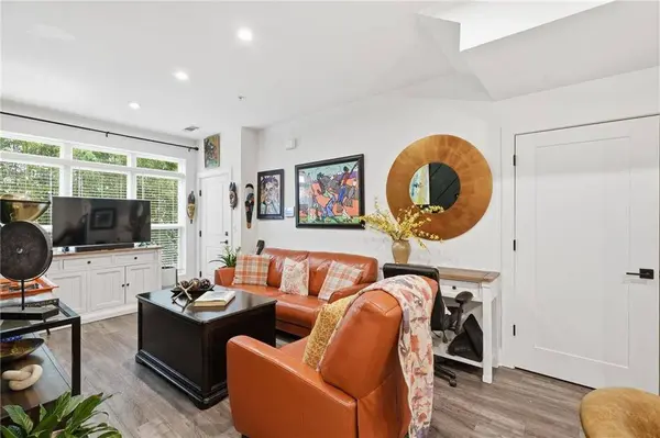 727 Eloise WAY SE #A, Atlanta, GA 30312