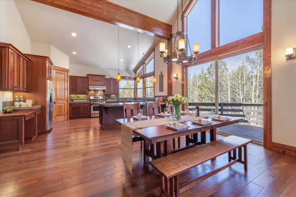 14627 Alder Creek Road, Truckee, CA 96161