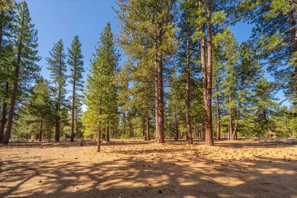 13559 Fairway Drive, Truckee, CA 96161