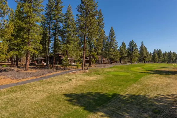 13559 Fairway Drive, Truckee, CA 96161