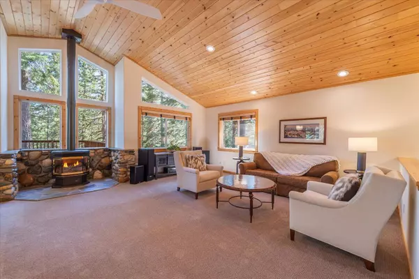 12539 Lausanne Way, Truckee, CA 96161