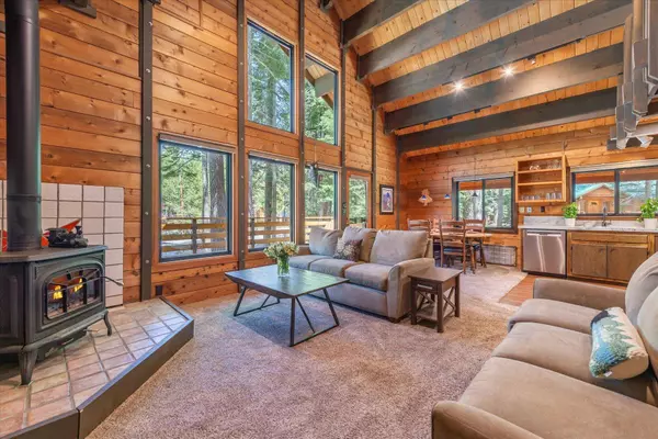 15323 Northwoods Boulevard, Truckee, CA 96161