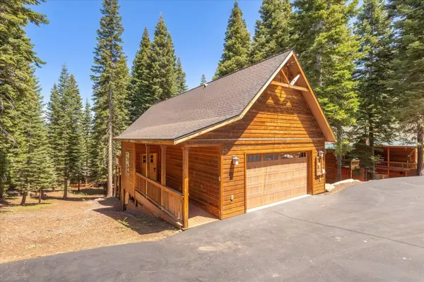 11673 Skislope Way, Truckee, CA 96161
