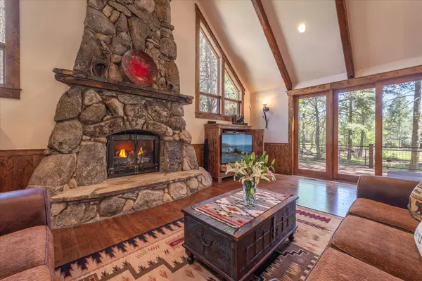 14022 Skiview Loop, Truckee, CA 96161