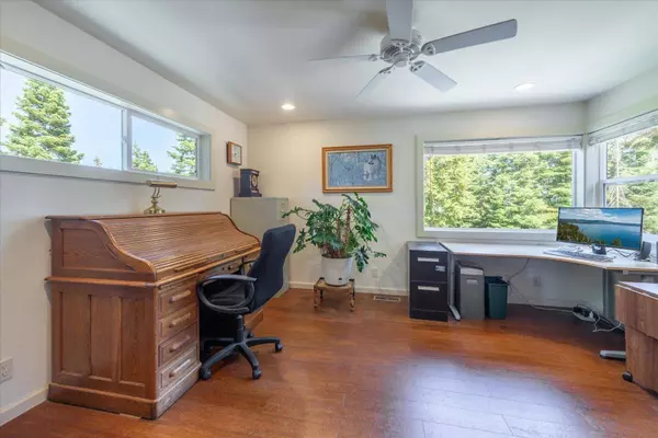 1418 Cheshire Court, Tahoe Vista, CA 96148