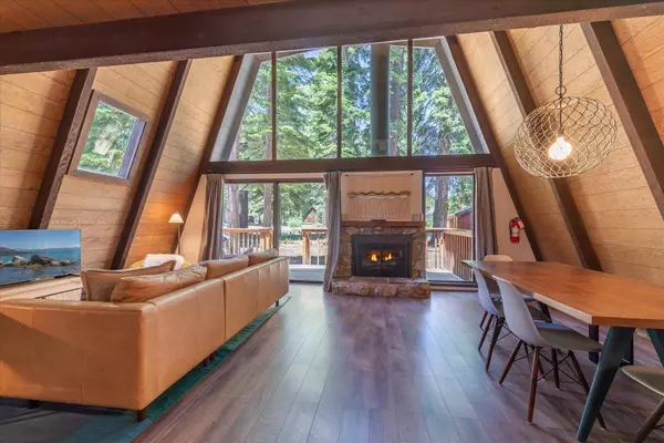 11978 Snowpeak Way, Truckee, CA 96161