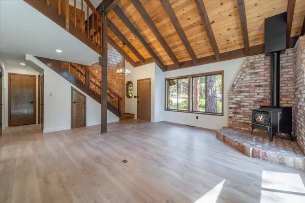 14890 Cavalier Rise, Truckee, CA 96161