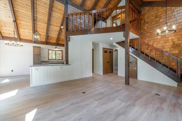 14890 Cavalier Rise, Truckee, CA 96161